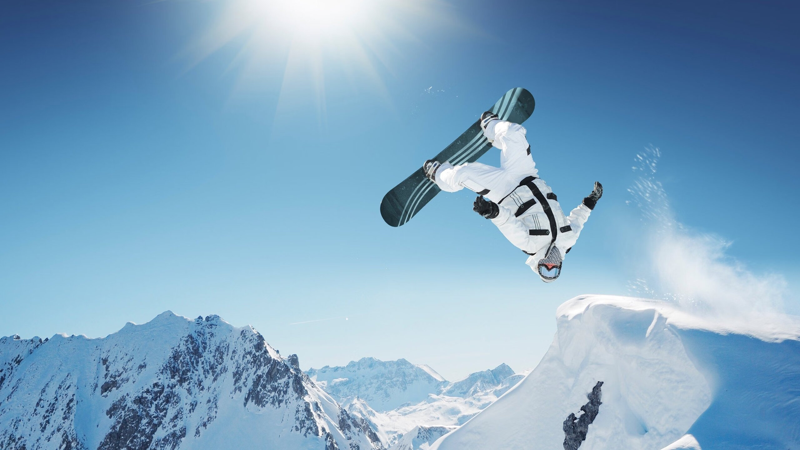 开云体育app下载-世界杯战火纷飞：场场激战，高潮不断，世界杯之战